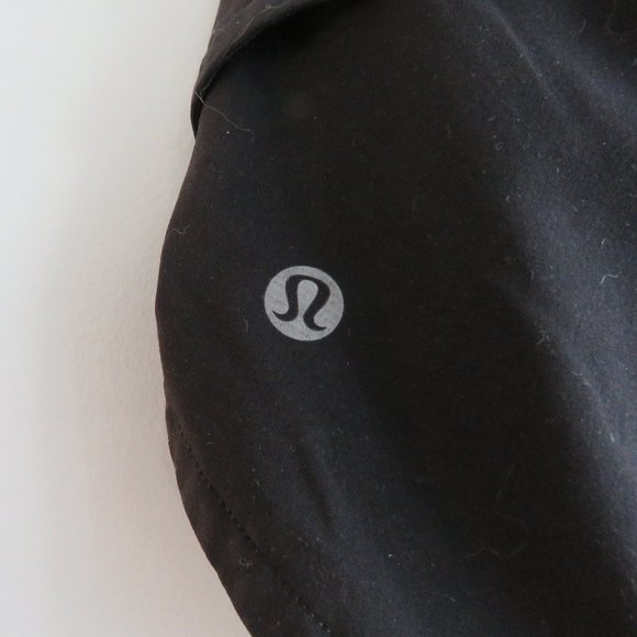 LULULEMON Speed Up Short Long *4" Updated Fit in Black - Size US 6 - Picture 9 of 13